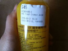 -瑞幸咖啡(新生活广场紫金山路店)