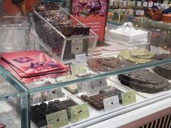 -VENCHI 闻绮(北京国贸商城店)