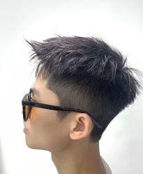 -慕名造型