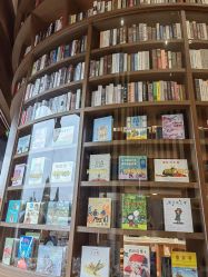 -奈尔宝·儿童乐园·亲子餐厅(鄞州万达店)