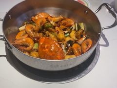 -七欣天香辣蟹火锅(闵行浦江欢乐颂店)