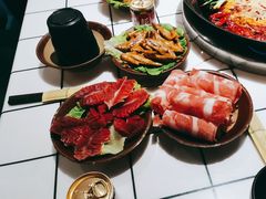 -扎起市井老火锅(乐山总店)