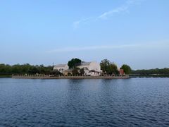 -稻香湖景欢乐岛温泉城堡