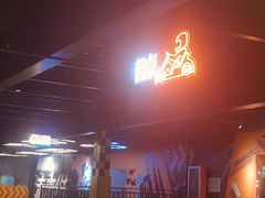 -极限PLAY运动娱乐新世界·团建派对表演休闲馆·室内高空游乐园