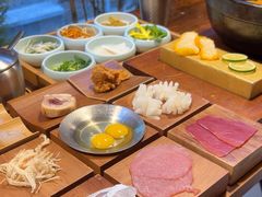 -银米·云南传统过桥米线(双廊黑金冠店)