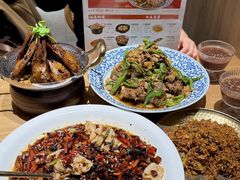 -川堂风·跷脚牛肉·乐山爆炒(宝山日月光店)