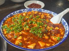 -乐山食古香跷脚牛肉