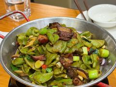 -莲餐厅·湖北菜·潜江小龙虾店(愚园路店)