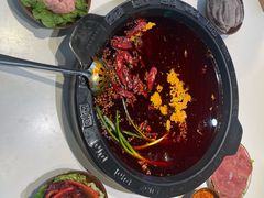 -卤校长老火锅(杨家坪直营店)
