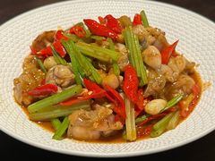 香辣仔姜牛蛙-庐灶江南·江南菜·四合院Bistro(东直门·华侨夜泊君亭店)