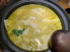 -九锅一堂酸菜鱼(学府凯德店)