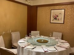 包厢-渝信川菜 · 川味家常菜(长安店)