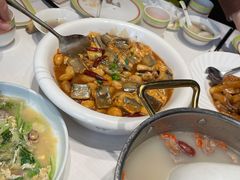 辣烧活鳗林-开海·红岛海鲜虾水饺(八大关店)