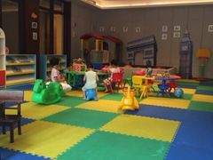 -三亚湾海居铂尔曼度假酒店