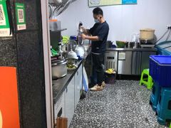-夏食光安顺小舒冰粉冰浆(甲秀楼店)
