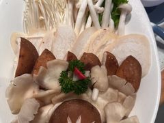 -左庭右院鲜牛肉火锅(环球港店)