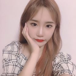 -BULB STUDIO 巴柏明星发型工作室