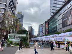 -观音桥步行街