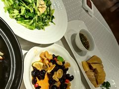 -上海小南国(仲盛世界商城店)