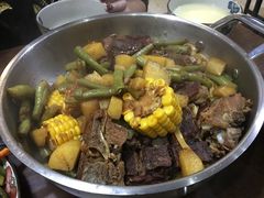 -内蒙焖面大盆骨餐馆(山大路店)