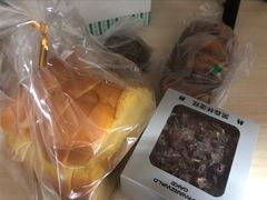 -爱达乐面包生日蛋糕(红光西华店)