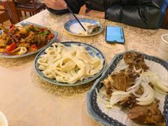 -维吾尔餐厅(宜山路店)