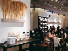 大堂-喜茶(中山利和新地店)