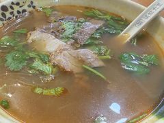 -黄阿姨锅贴大王(万航渡路店)