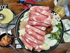 -米屋石锅拌饭(师大店)