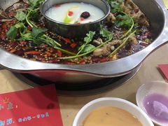 -渔香岛美蛙鱼头火锅(威清路店)
