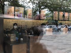 景观位-星巴克臻选(武汉首义汇店)