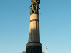 -人民防洪胜利纪念塔