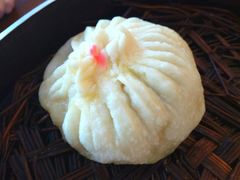 鲜虾仁肉馅包子-张包铺(关东古巷店)