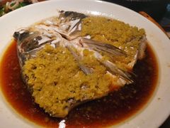 剁椒鱼头-绿茶餐厅(松江万达店)
