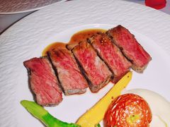 西冷牛排-Kathleen's Waitan 凯圣琳江景西餐厅(外滩店)