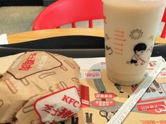 -肯德基(彩云城店)