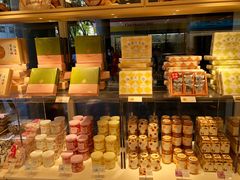 零售区-好利来(四惠店)