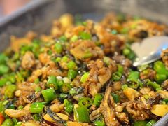 青椒紫苏牛蛙-虾妹纸餐厅