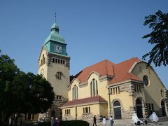 -青岛市江苏路基督教堂