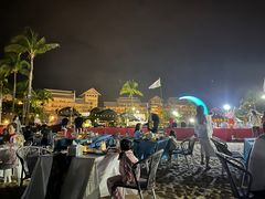 -亚龙湾希尔顿自助餐厅·海鲜·烧烤·沙滩BBQ·现场乐队