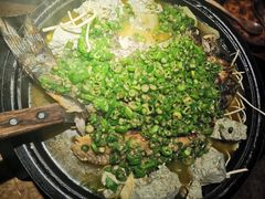 翡翠青椒味烤鱼-吞鱼兽麻辣烤鱼(万达店)