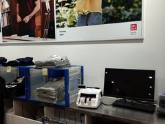 -优衣库(东莞东城万达广场店)