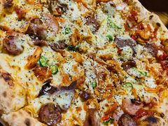 招牌狂野披萨-盘炉forenza·云贵川融合小食堂 ( 钟楼中柳巷店)