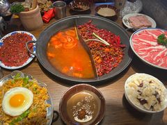 -萍姐火锅·公路夜市(武汉首店)