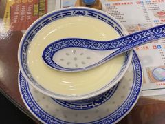 -广信牛奶甜品世家(台东店)