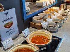 -珠海拱北口岸智选假日酒店