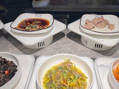 -遇上西雅图多融合海鲜自助餐厅(中房金谊广场店)