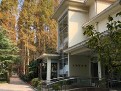 -上海怡沁园度假酒店