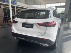 -长沙中升聚星奔驰4S店(望城店)