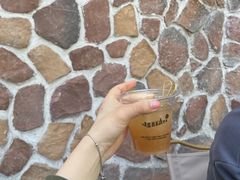 -J Create城市露营咖啡·简餐·宠物(上海动物园店)